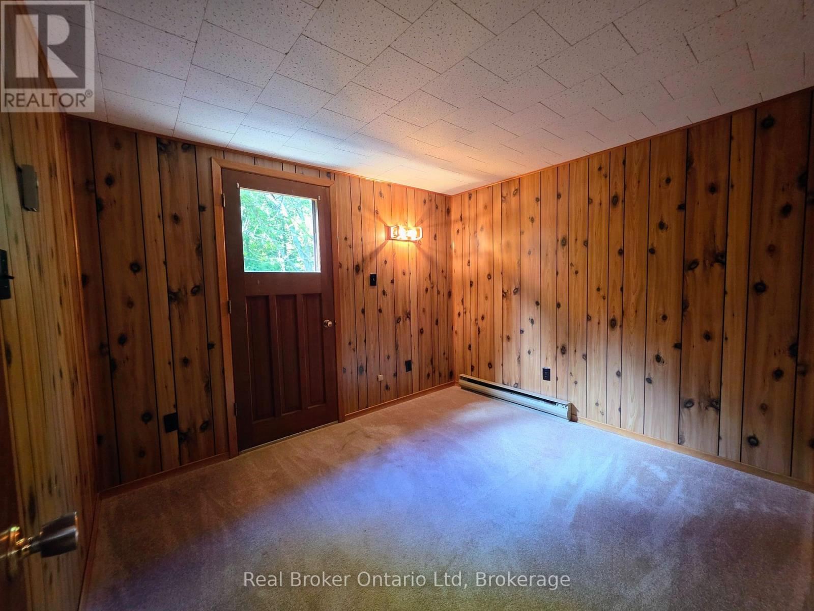 14 EMERSON AVENUE S - Image 15