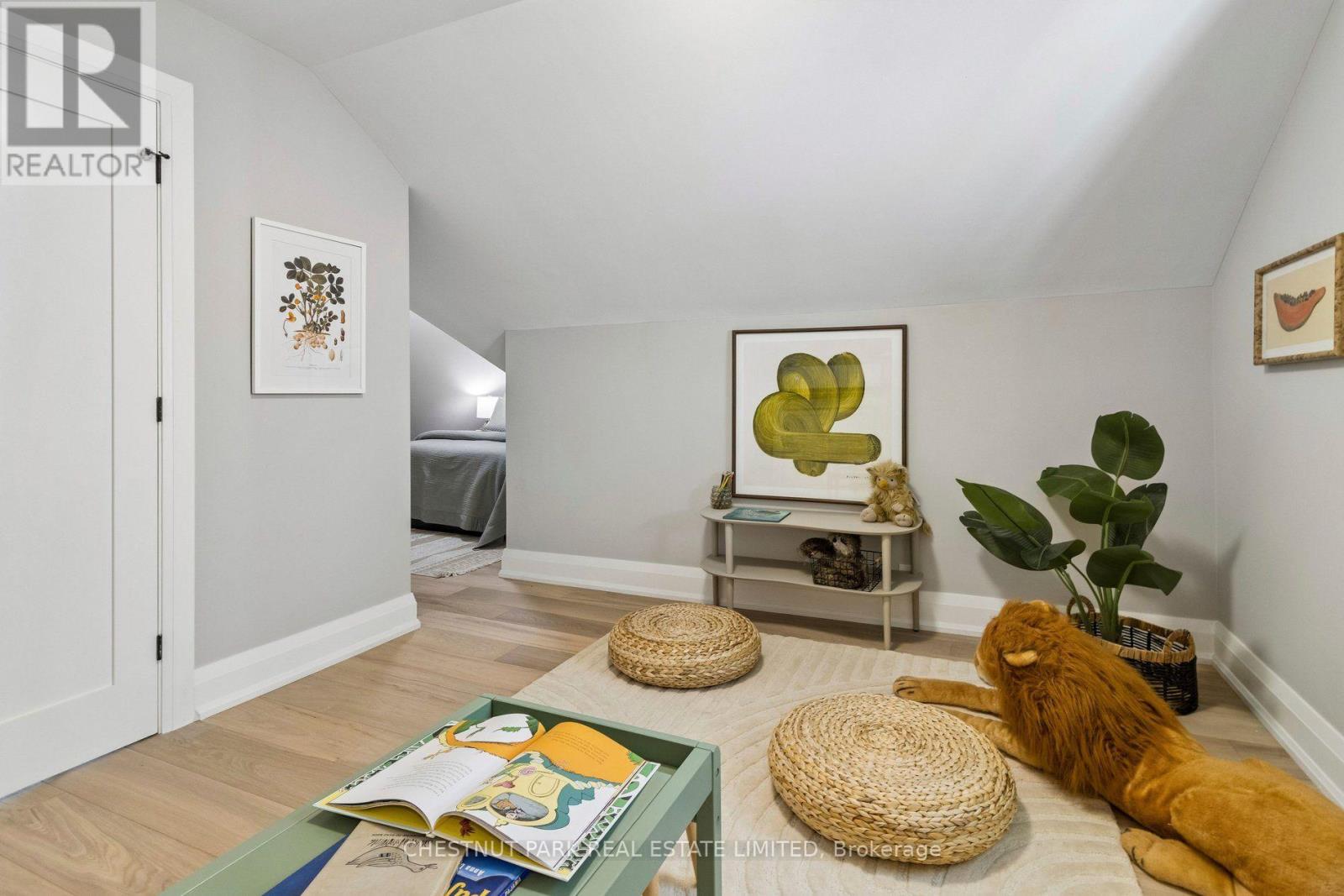 335 ST CLAIR AVENUE E - 22