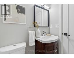335 St Clair Avenue E, Toronto, ON M4T1P3 Photo 12