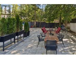 335 St Clair Avenue E, Toronto, ON M4T1P3 Photo 30