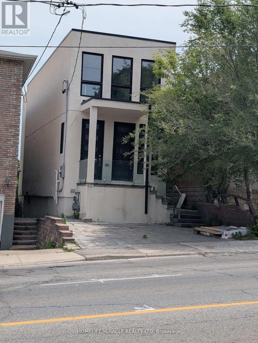 2099 DUFFERIN STREET - 1