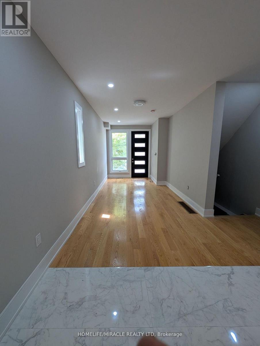 2099 DUFFERIN STREET - 2