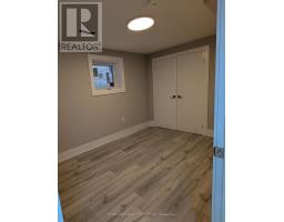 2099 Dufferin Street, Toronto, ON M6E3R3 Photo 10