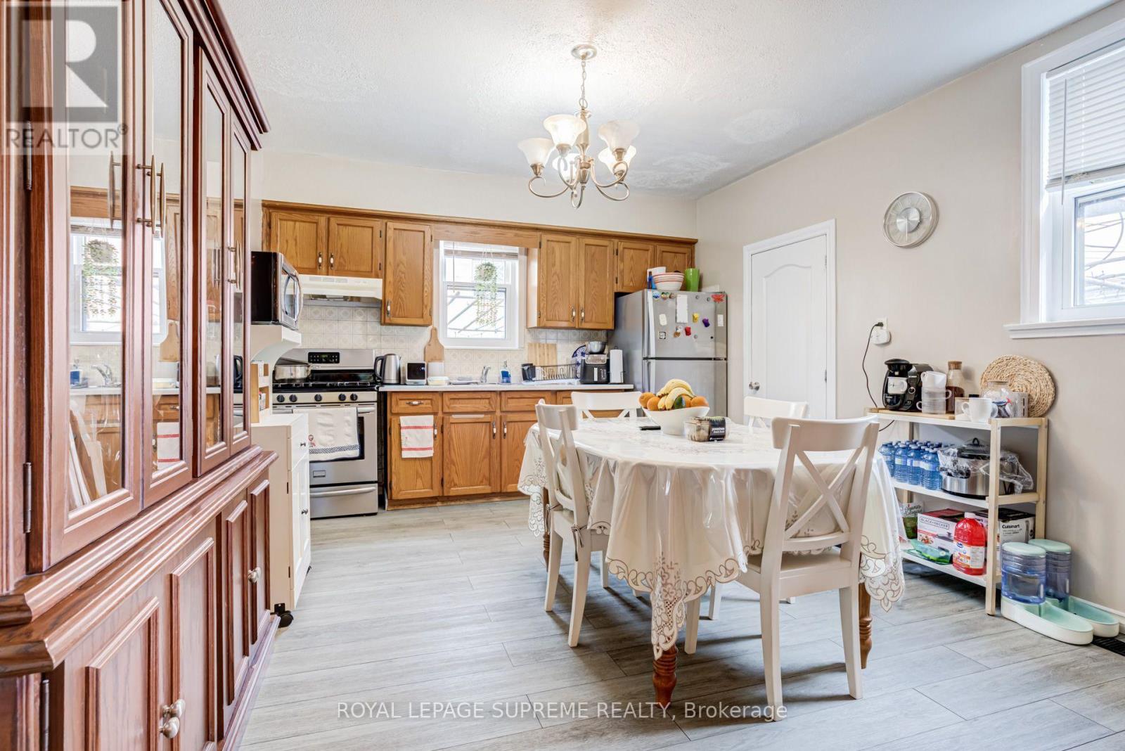 259 BROCK AVENUE - 21