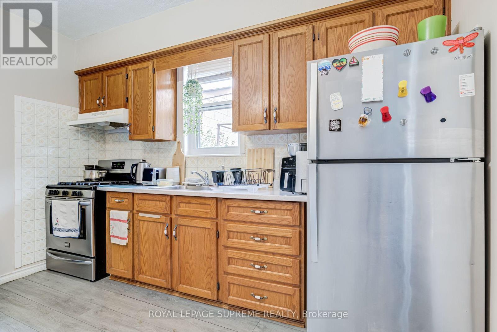 259 BROCK AVENUE - 24