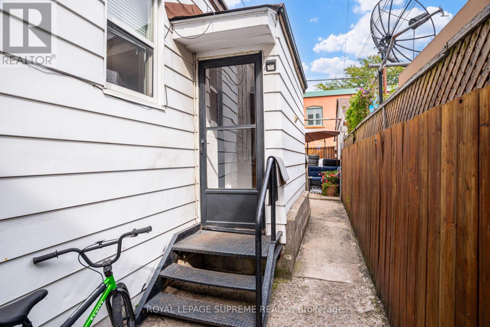 259 BROCK AVENUE - 43