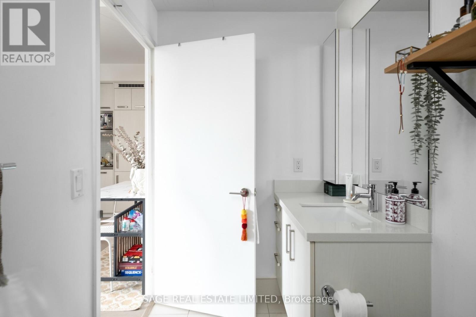 #S515 120 BAYVIEW AVENUE - 9