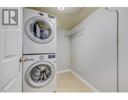#914 - 25 Sunrise Avenue, Toronto, ON M4A2S2 Photo 9