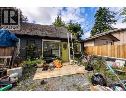 1011 Costin Ave, Langford, BC V9B2T4 Photo 17