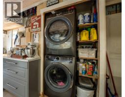 1011 Costin Ave, Langford, BC V9B2T4 Photo 8