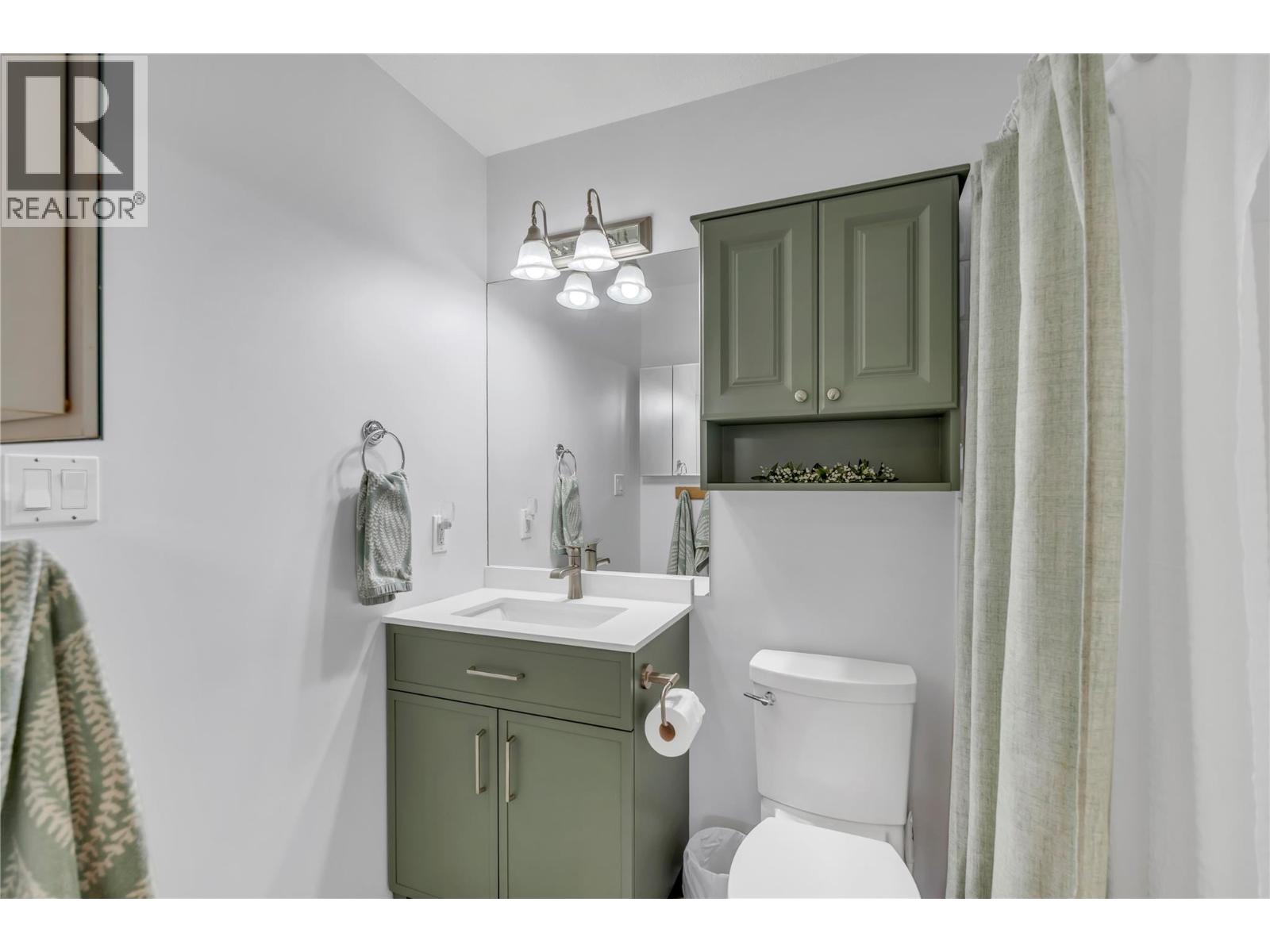 3948 Finnerty Road Unit# 175, Penticton