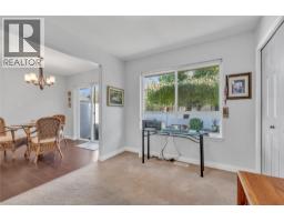 Dining room - 3948 Finnerty Road Unit# 175, Penticton, BC V2A8P8 Photo 8