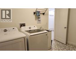 459 Whitman Way, Warfield, BC V1R4T9 Photo 15