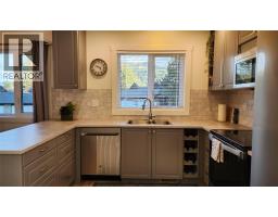 459 Whitman Way, Warfield, BC V1R4T9 Photo 24