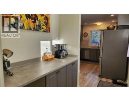 459 Whitman Way, Warfield, BC V1R4T9 Photo 27