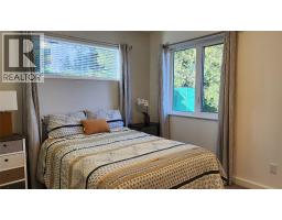459 Whitman Way, Warfield, BC V1R4T9 Photo 31