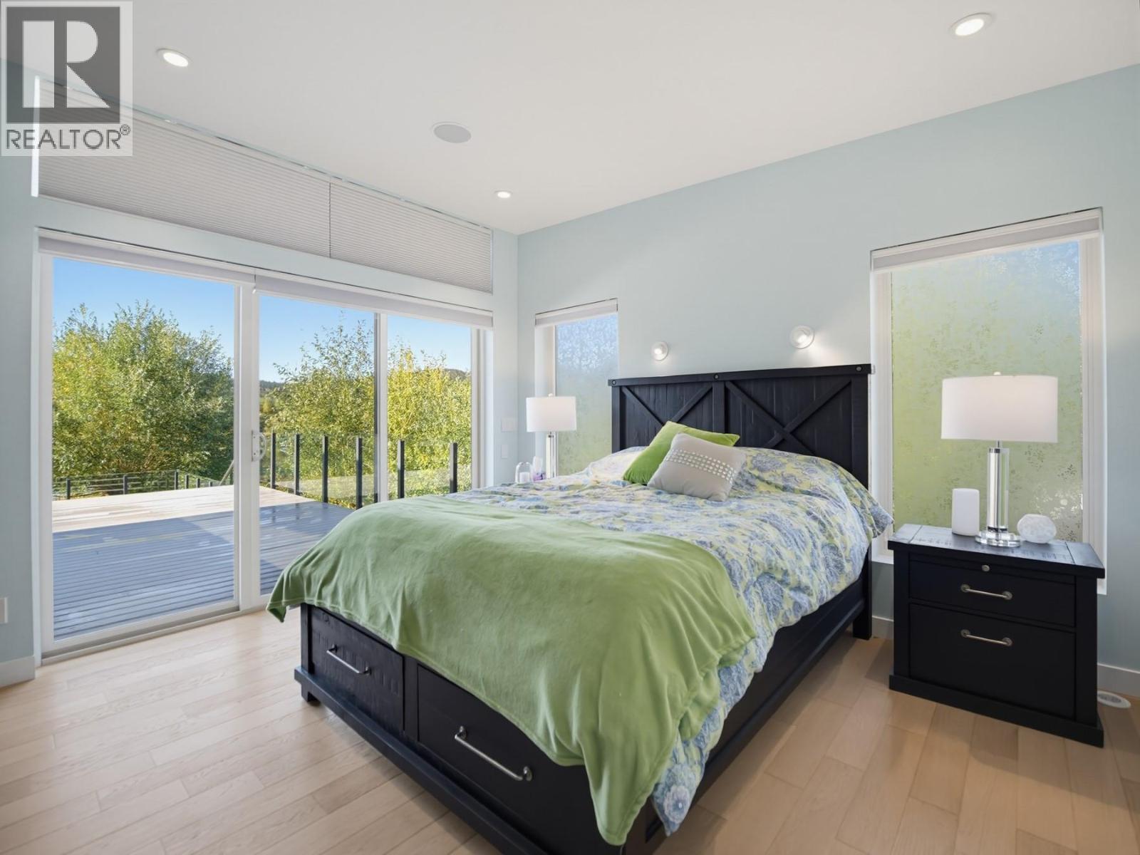 3164 HOLBROOK Road - 19