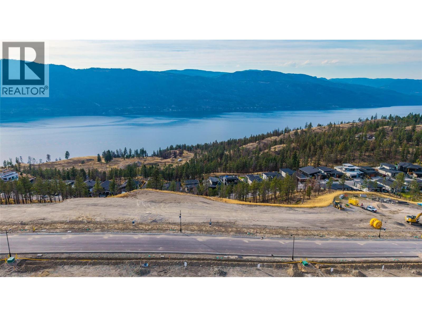  10337 Beacon Hill Drive, Lake Country
