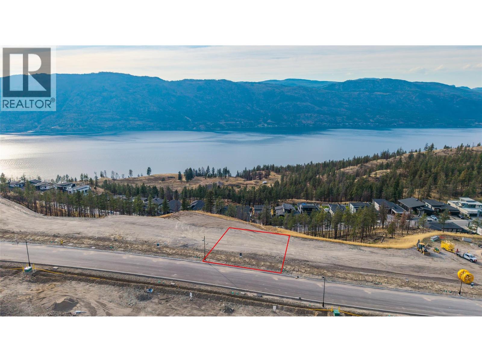  10337 Beacon Hill Drive, Lake Country