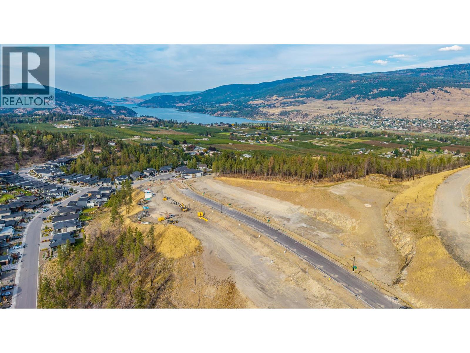  10337 Beacon Hill Drive, Lake Country