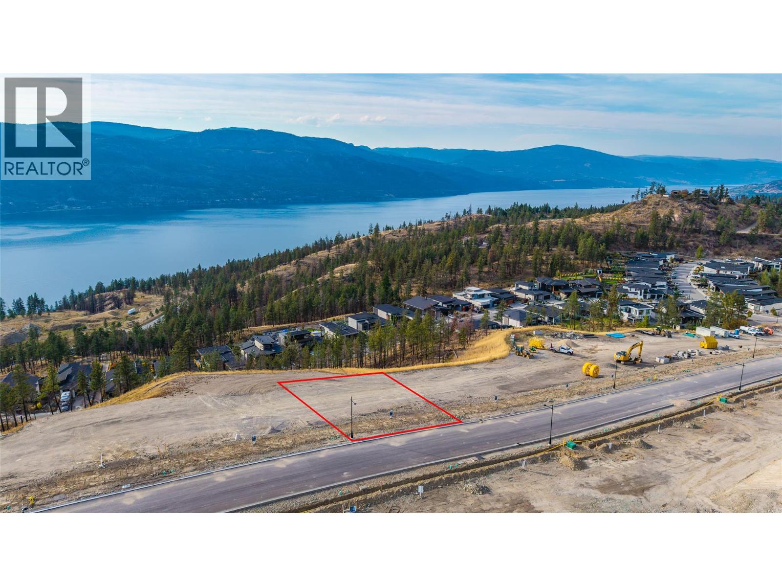  10337 Beacon Hill Drive, Lake Country