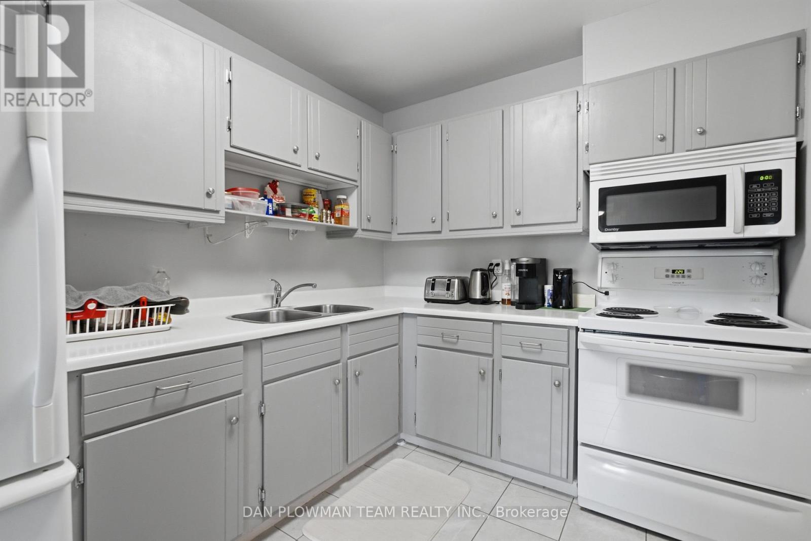 #204 131 TAUNTON ROAD E - Image 14