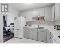 204 - 131 Taunton Road E, Oshawa, ON L1G3T8 Photo 15