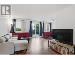 204 - 131 Taunton Road E, Oshawa, ON L1G3T8 Photo 6