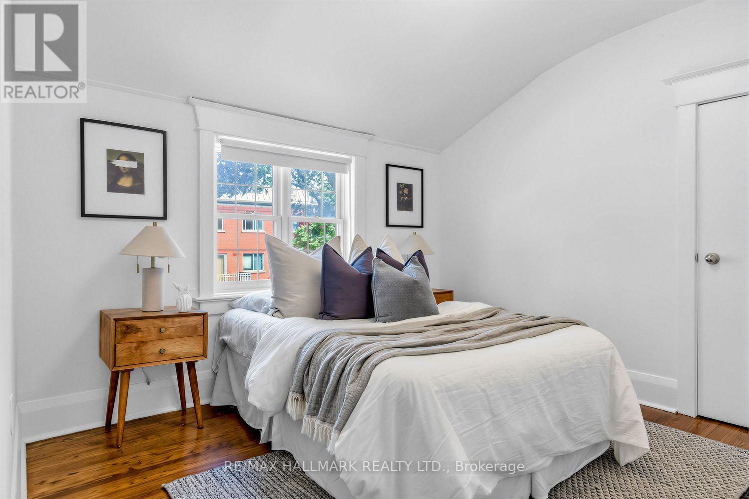 703 MORTIMER AVENUE - 22