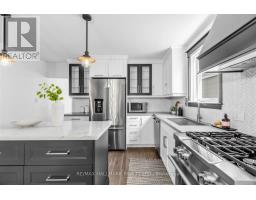 Laundry room - 703 Mortimer Avenue, Toronto, ON M4C2K1 Photo 8