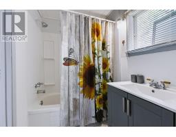 37 Church Street, Springhill, NS B0M1X0 Photo 25