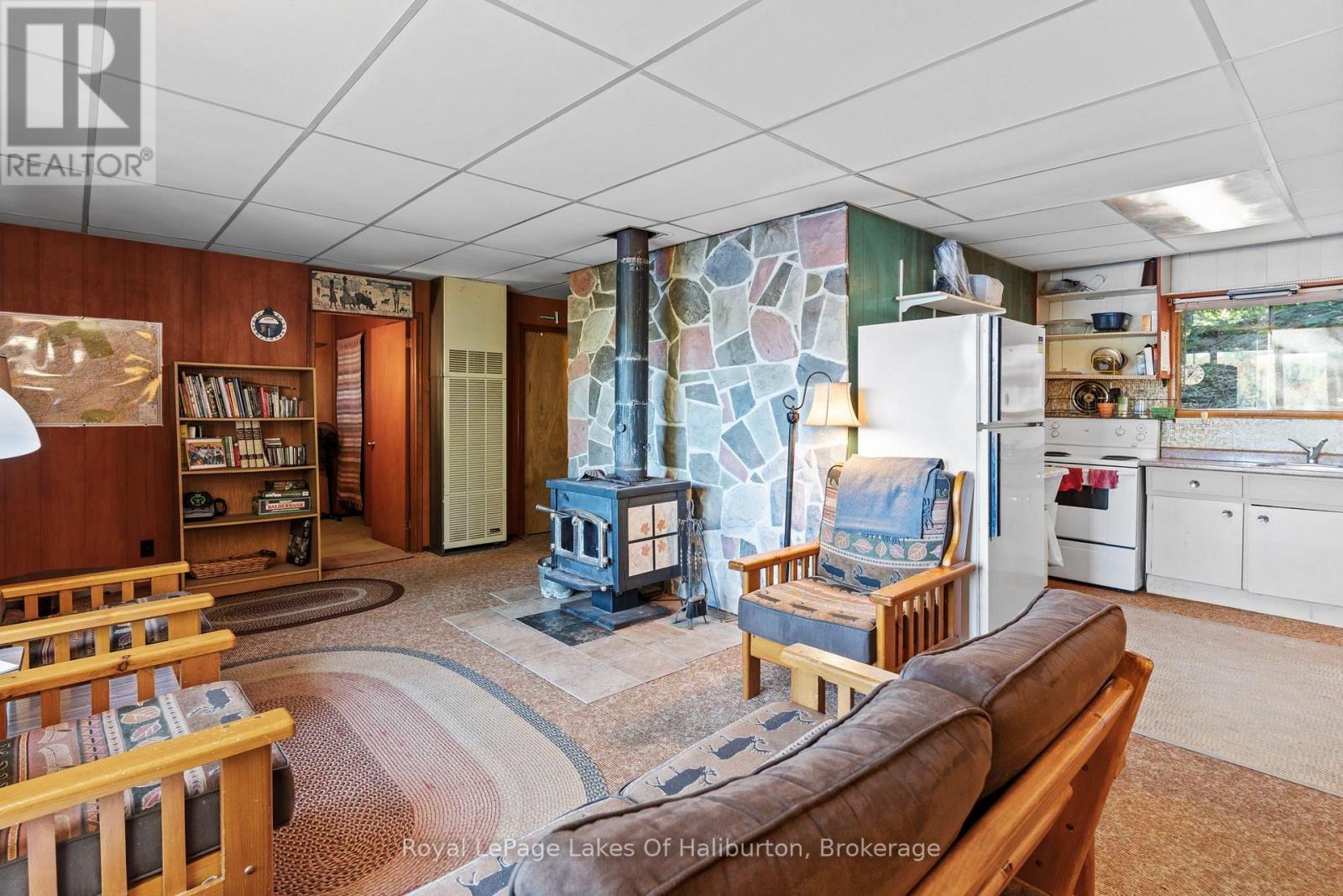 1081 HADLEY LANE - 22