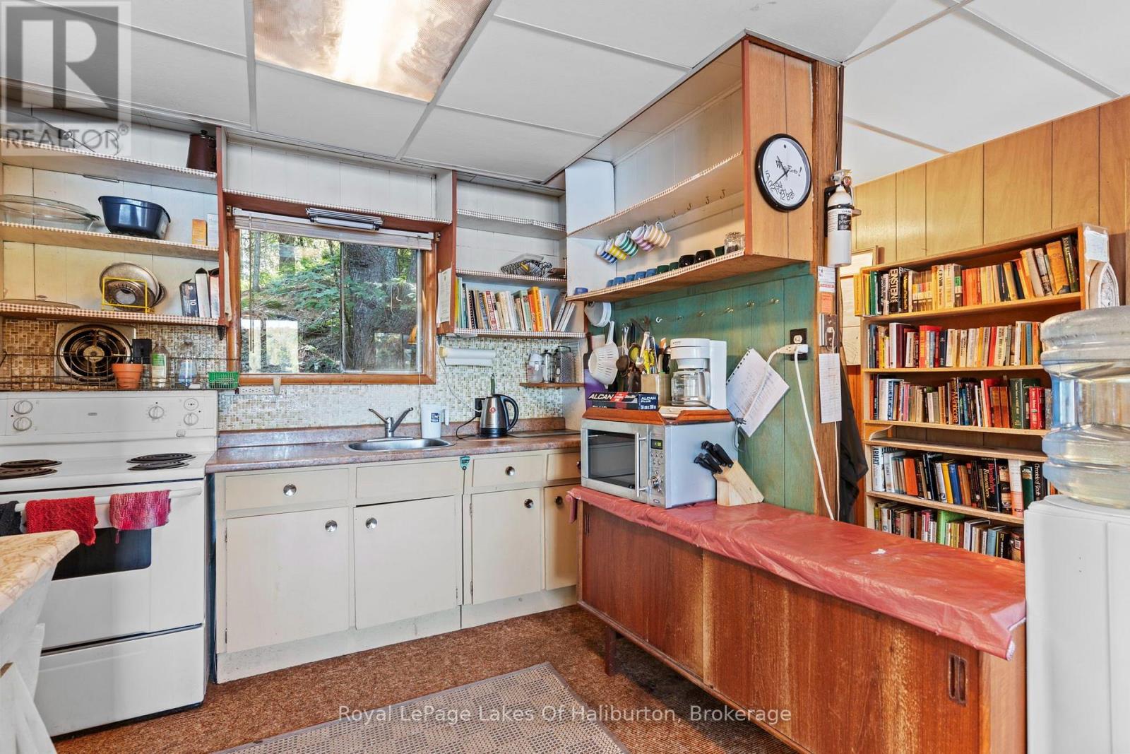 1081 HADLEY LANE - 25