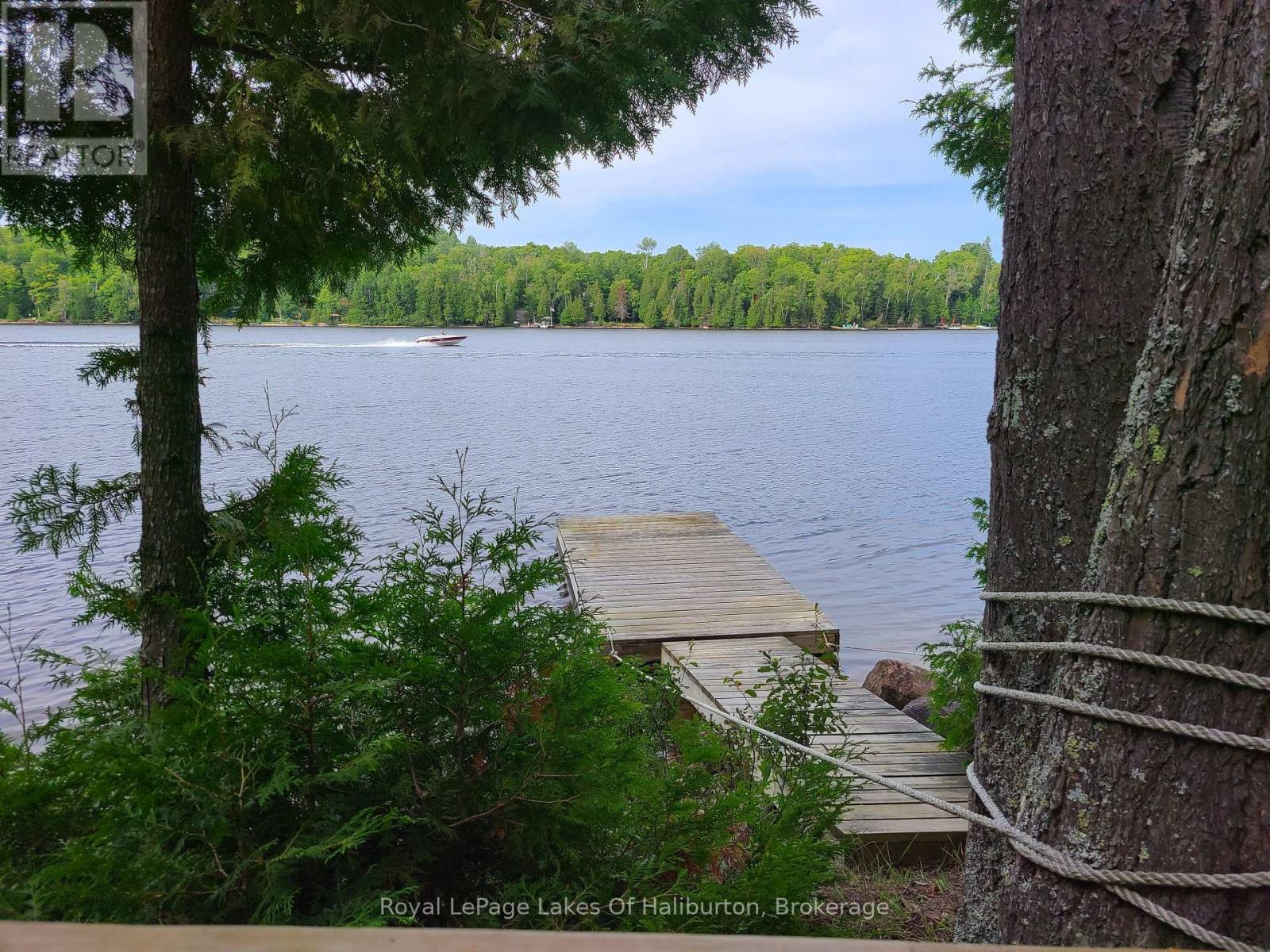1081 HADLEY LANE - Image 7