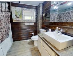 1817 Marble Street, Quesnel, BC V2J4M5 Photo 9