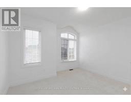 18 Hutton Crescent, Essa, ON L0M1B6 Photo 10