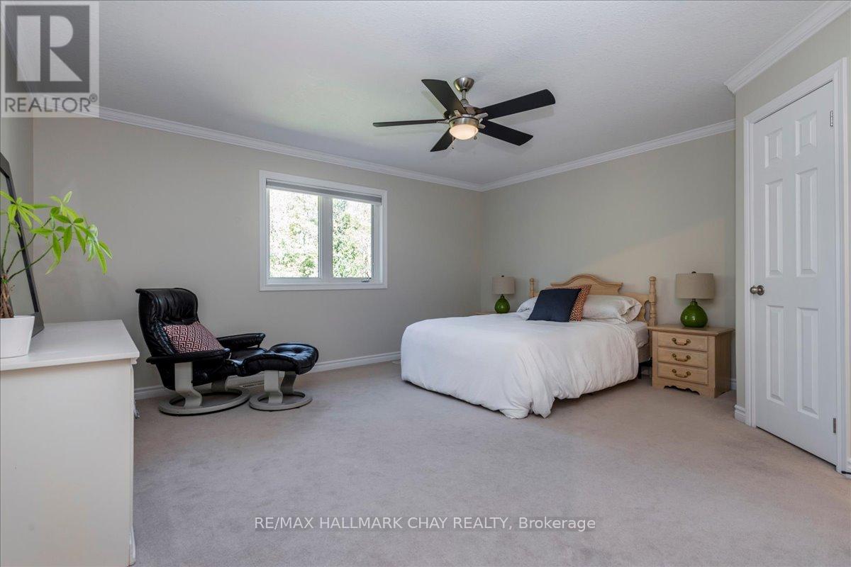 974 BOOTH AVENUE - 12