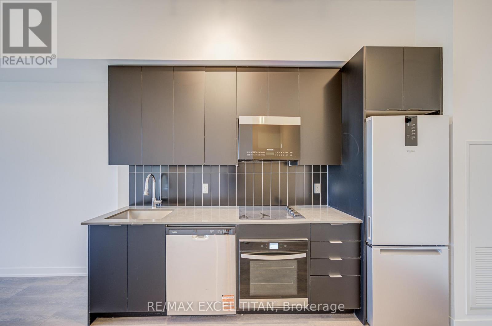 3003 - 498 CALDARI ROAD N, Vaughan (Concord) — photo 6