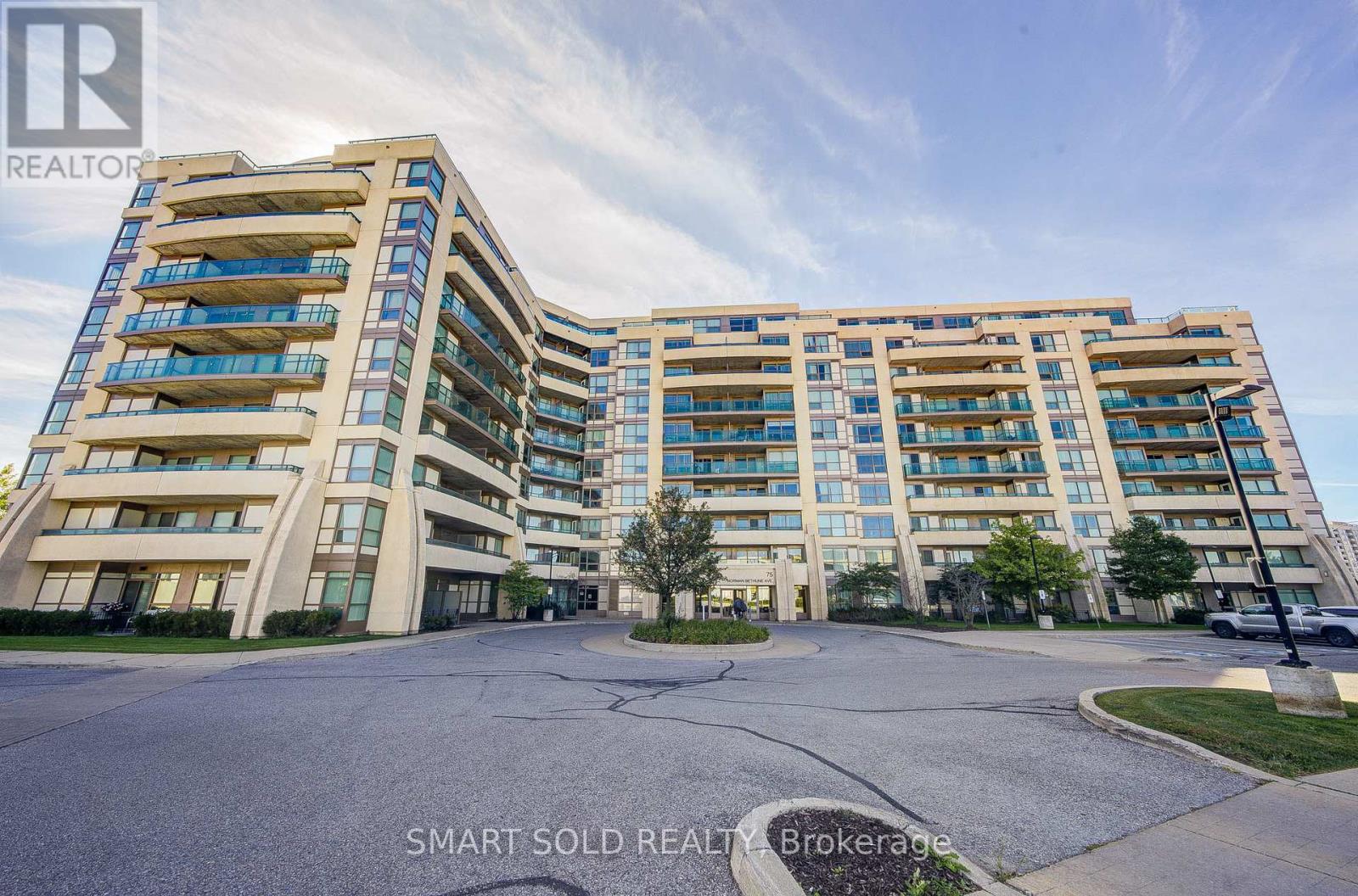 309 - 75 NORMAN BETHUNE AVENUE
