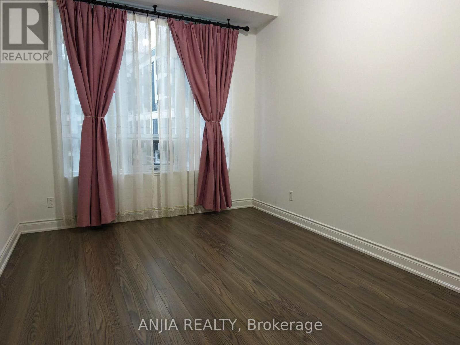 917 - 89 SOUTH TOWN CENTRE BOULEVARD, Markham (Unionville) — photo 6