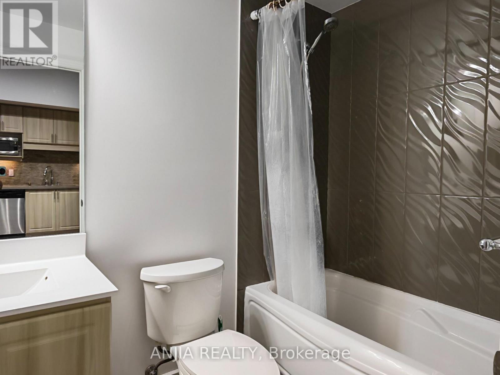 917 - 89 SOUTH TOWN CENTRE BOULEVARD, Markham (Unionville) — photo 9