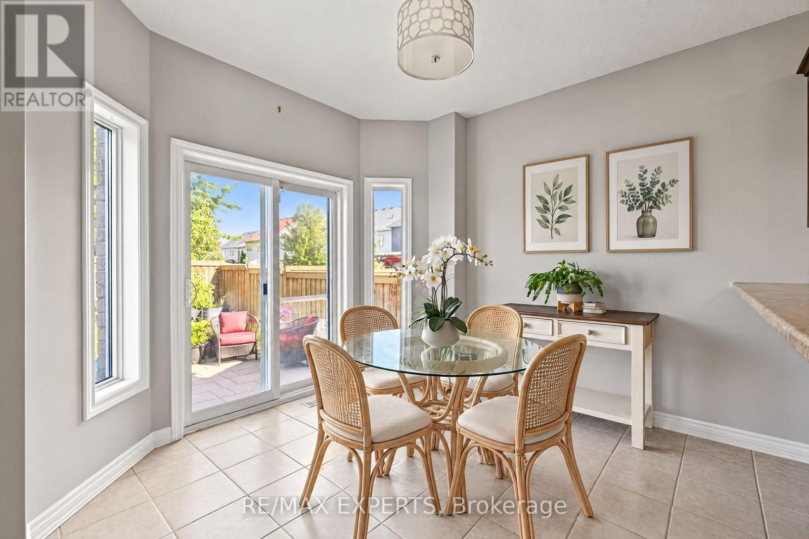 18 ARNOLD CRESCENT - 12