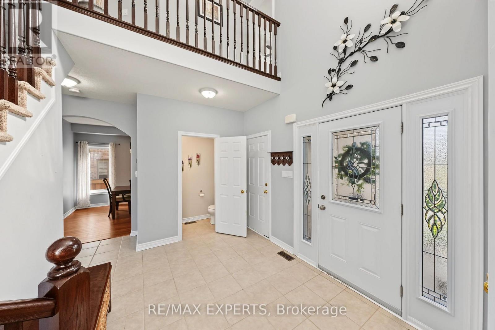 18 ARNOLD CRESCENT - 6