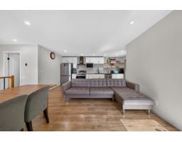7674 125 Street, Surrey, BC V3W7W4 Photo 9