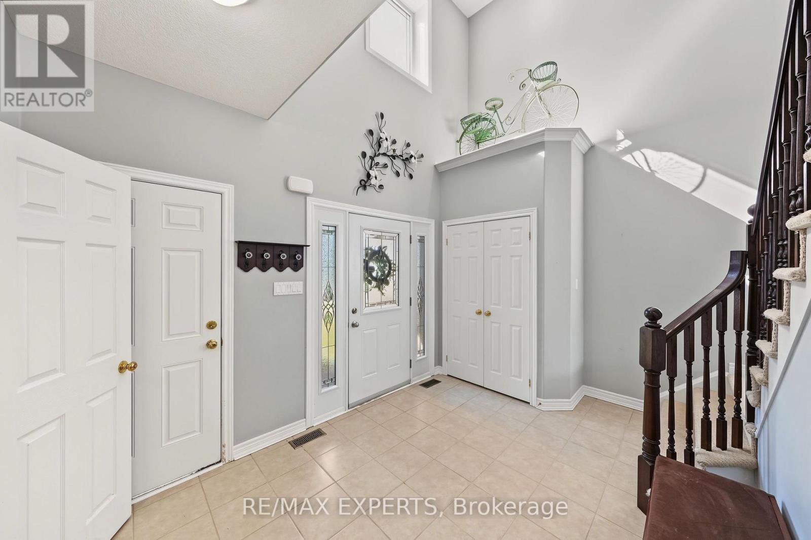 18 ARNOLD CRESCENT - 8