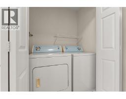 312 3008 Washington Ave, Victoria, BC V9A1P6 Photo 15
