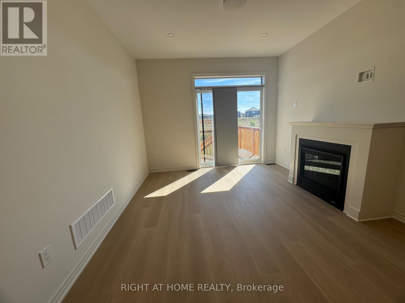 MAIN - 60 DEBOIS STREET, Kawartha Lakes (Lindsay) — photo 17