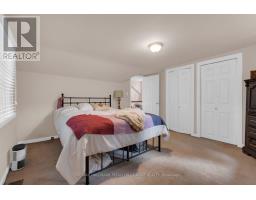 11 Colborne Street, Oro Medonte, ON L4M4S1 Photo 13