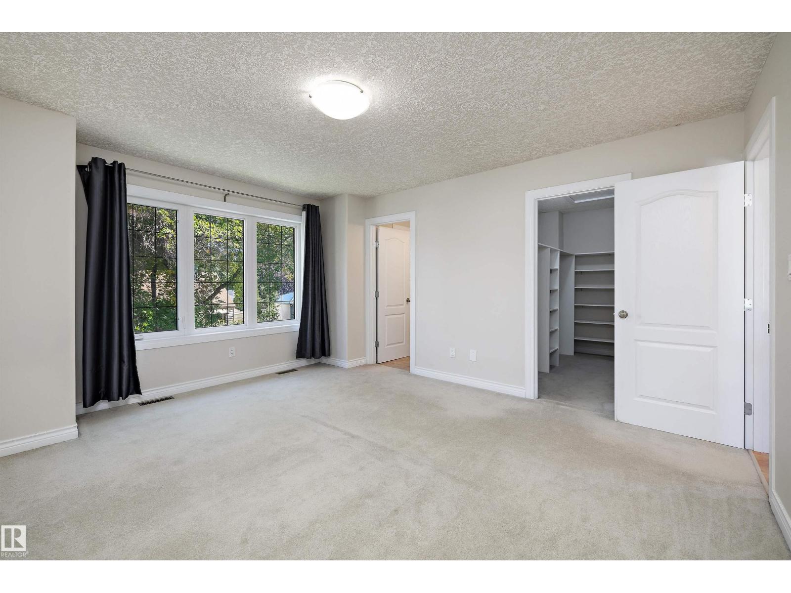 12132 92 ST NW - 36