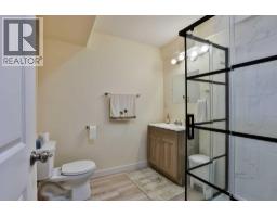 832 Silkstone Close, Lethbridge, AB T1J5C6 Photo 13